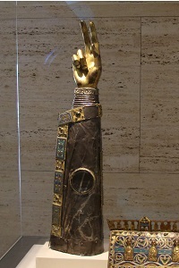 hand